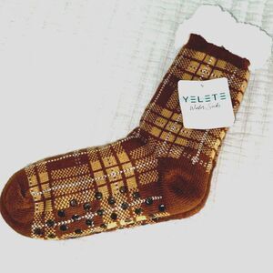 YELETE Fleeced Lined Winter Slipper Socks Size 9-11